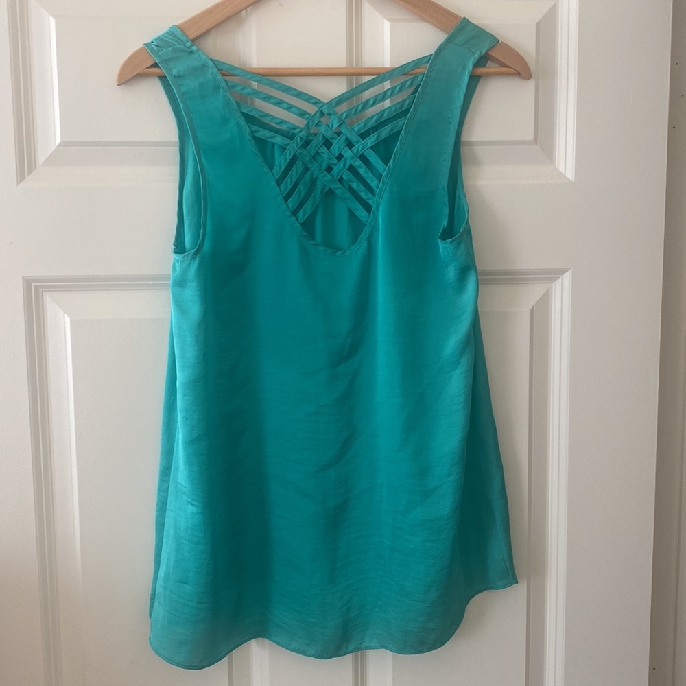 Satin Feel Braided Back Tank Top Size M Teal Green Pop of Color Summer Breezy - Picture 2 of 3